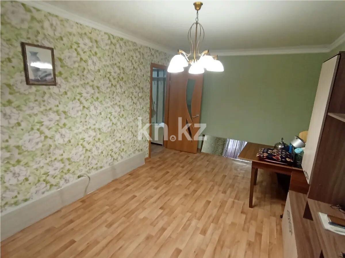Продажа 2-комнатной квартиры, 42 м² в Шахтинске - фото 2