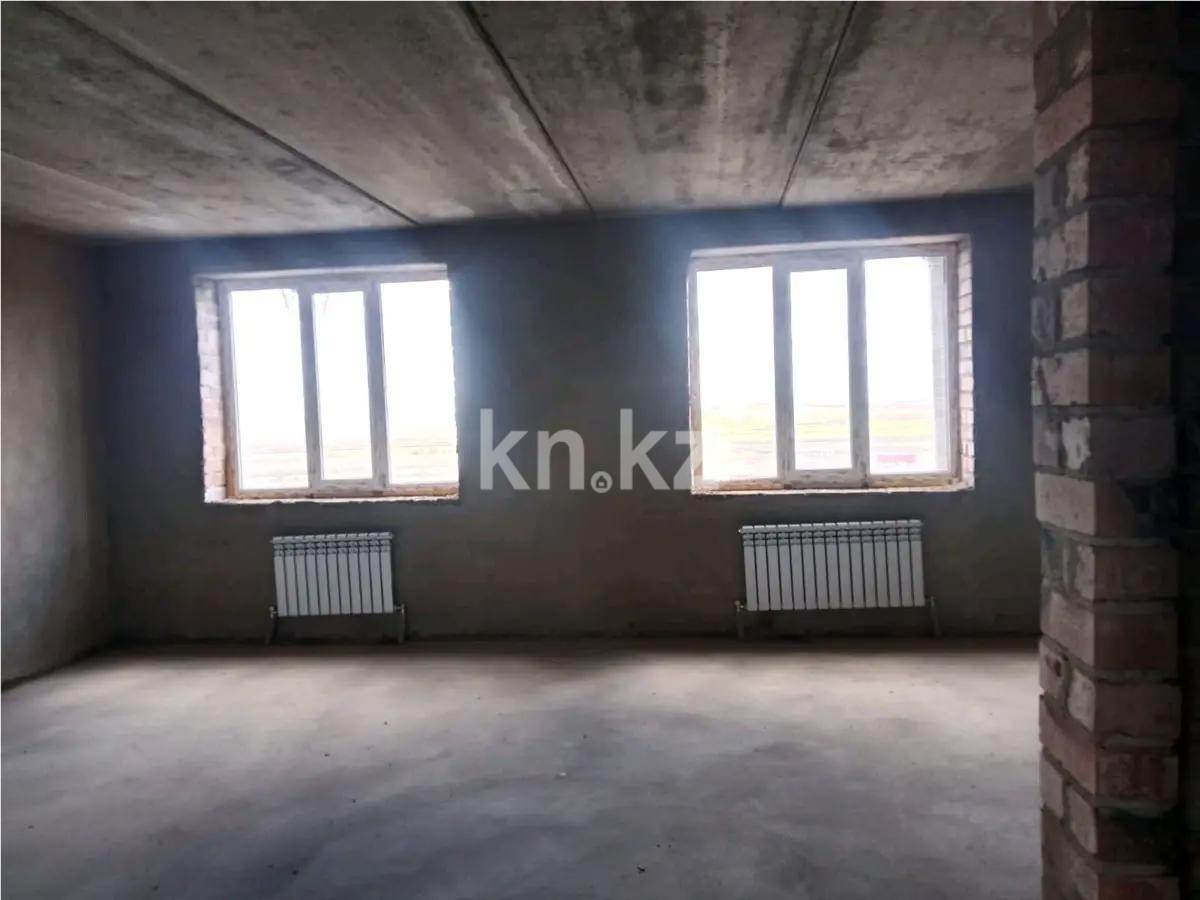 Продажа 3-комнатной квартиры, 84 м² в Караганде