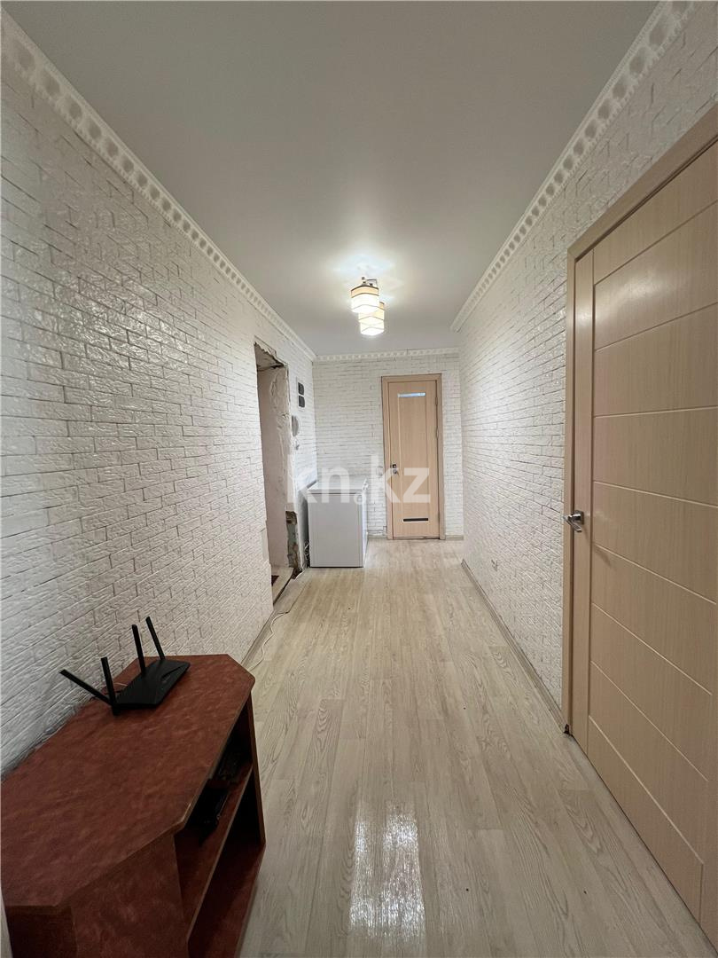 Продажа 3-комнатной квартиры, 67 м², пр. Назарбаева в Караганде - фото 6