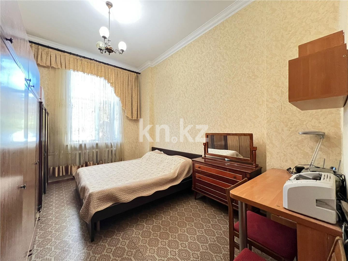 Продажа 3-комнатной квартиры, 90 м², ул. Алалыкина в Караганде - фото 8