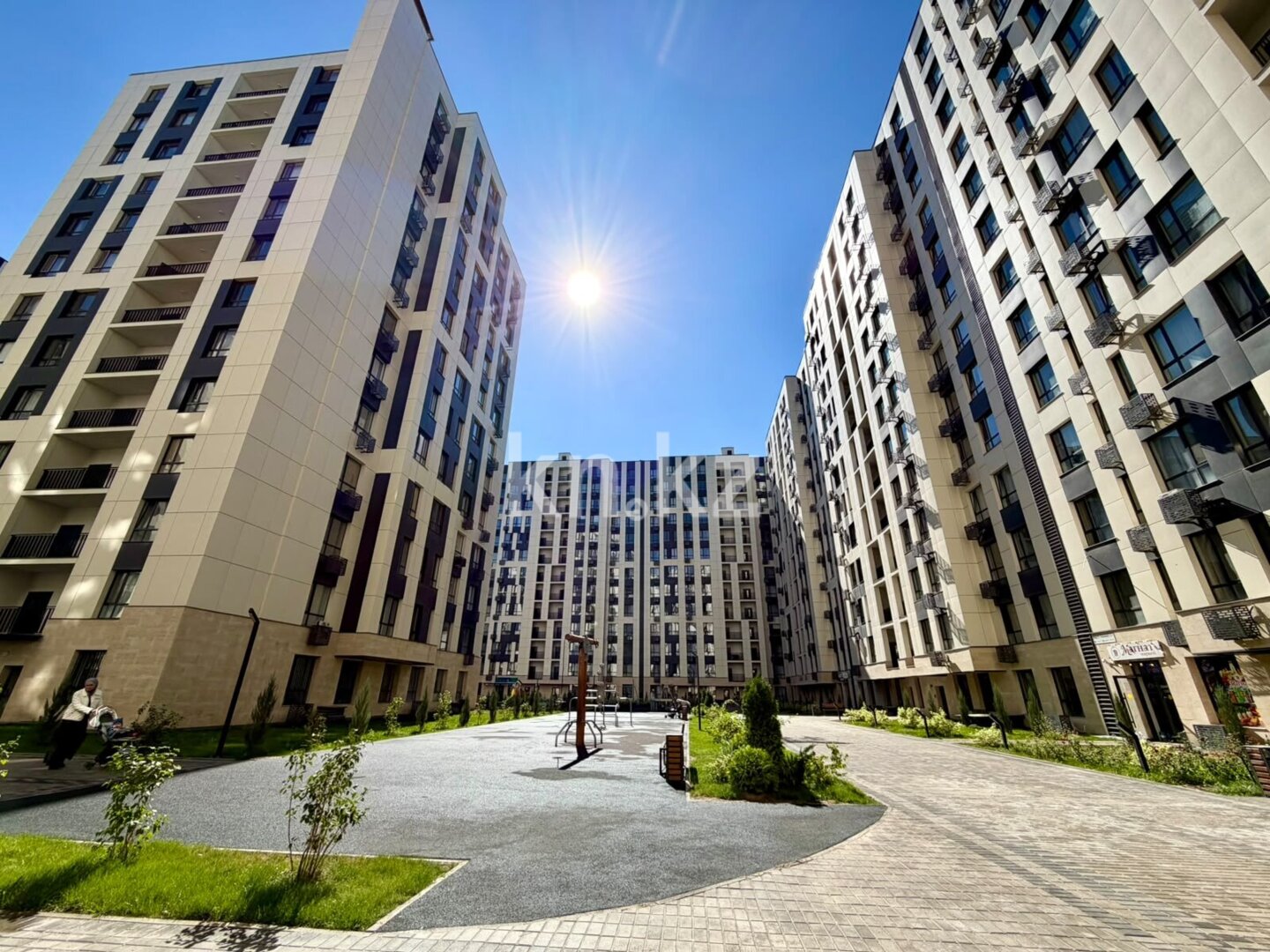 Продажа 2-комнатной квартиры, 46 м² в Алматы - фото 19