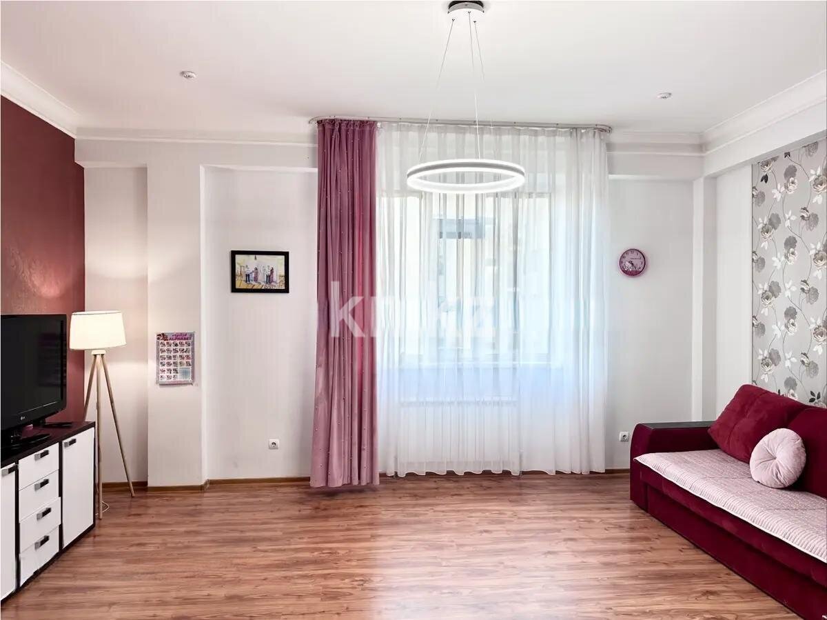 Продажа 2-комнатной квартиры, 84 м² в Астане