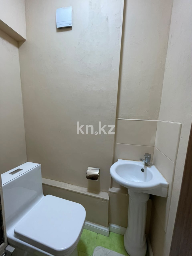 Продажа 3-комнатной квартиры, 70 м² в Алматы - фото 23