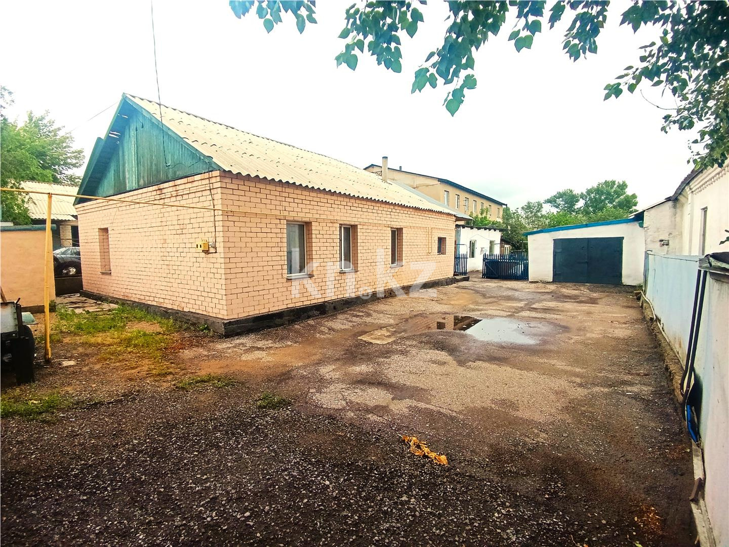 Продажа 4-комнатного дома, 84 м², ул. Космонавтов - Продажа домов, коттеджей в Казахстане фото 1 из 20