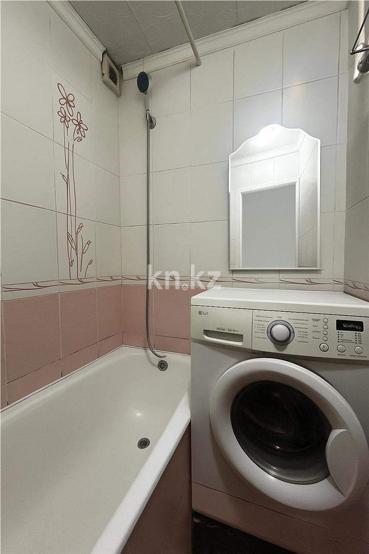 Продажа 2-комнатной квартиры, 44 м², мкр-н 11а в Караганде - фото 6