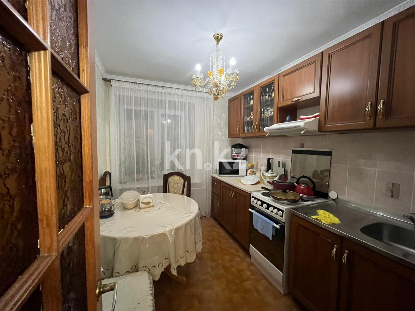 Продажа 2-комнатной квартиры, 52 м², ул. Сатыбалдина - Продажа  двухкомнатных квартир в Караганде фото 1 из 16