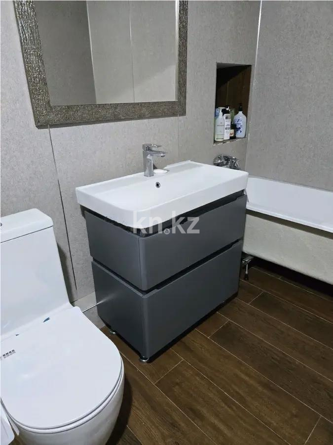 Продажа 3-комнатной квартиры, 130 м², ул. Байтурсынова, дом  67 - Продажа  трехкомнатных квартир в Астане фото 2 из 3