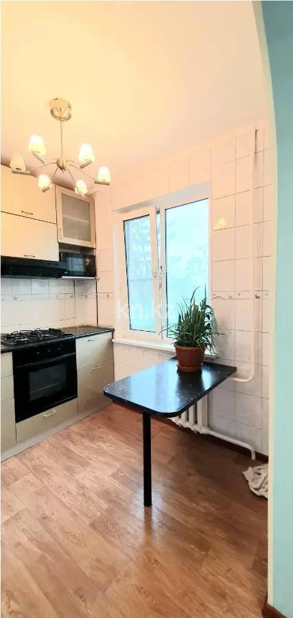 Продажа 3-комнатной квартиры, 63 м², ул. Радостовца, дом  277 в Алматы - фото 4