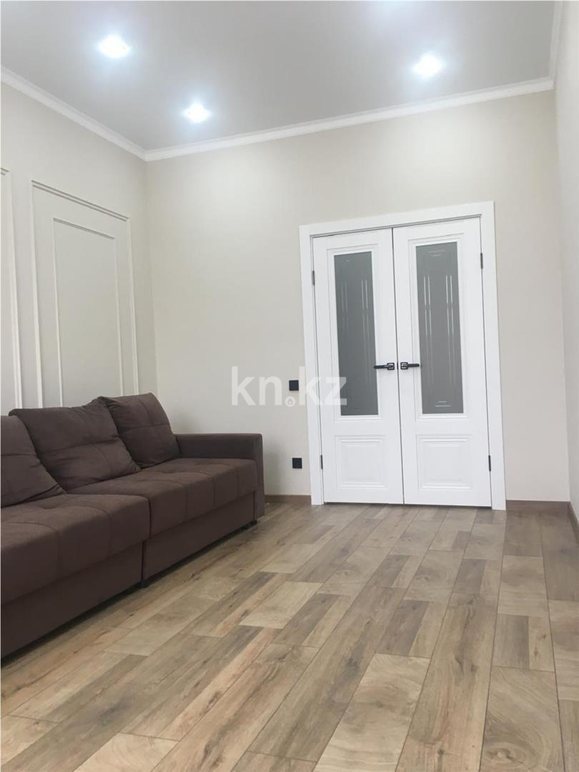 Продажа 1-комнатной квартиры, 44 м², 067 учетный квартал в Караганде - фото 2