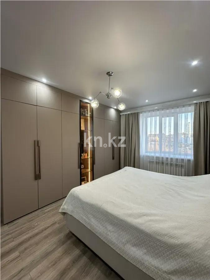 Продажа 3-комнатной квартиры, 104 м², ул. Дюсембекова, дом  53/8 в Караганде - фото 2