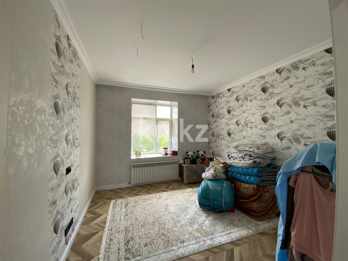 Продажа 3-комнатной квартиры, 98 м², пр. Строителей в Караганде - фото 3