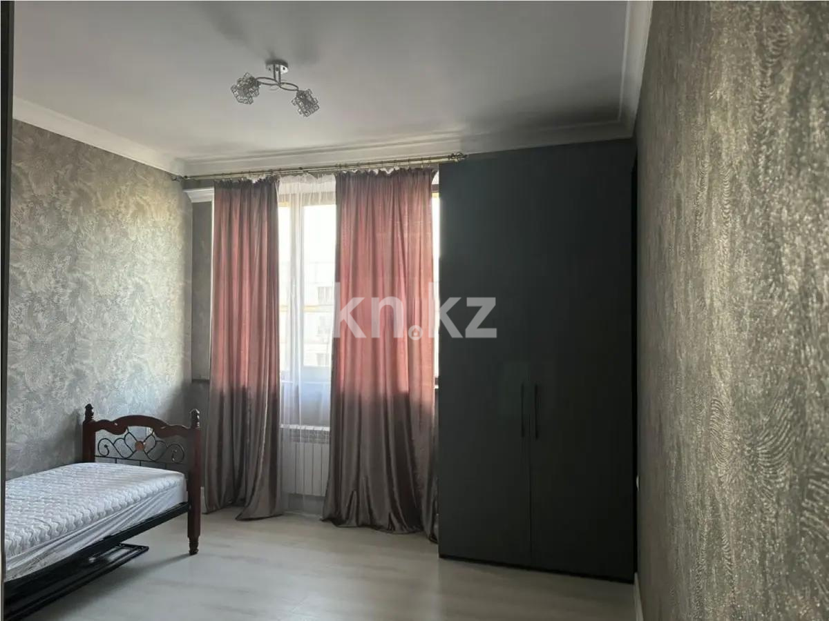 Продажа 3-комнатной квартиры, 140 м², ул. Досмухамедова, дом  101 - Продажа квартир в Алматы с фото фото 1 из 3