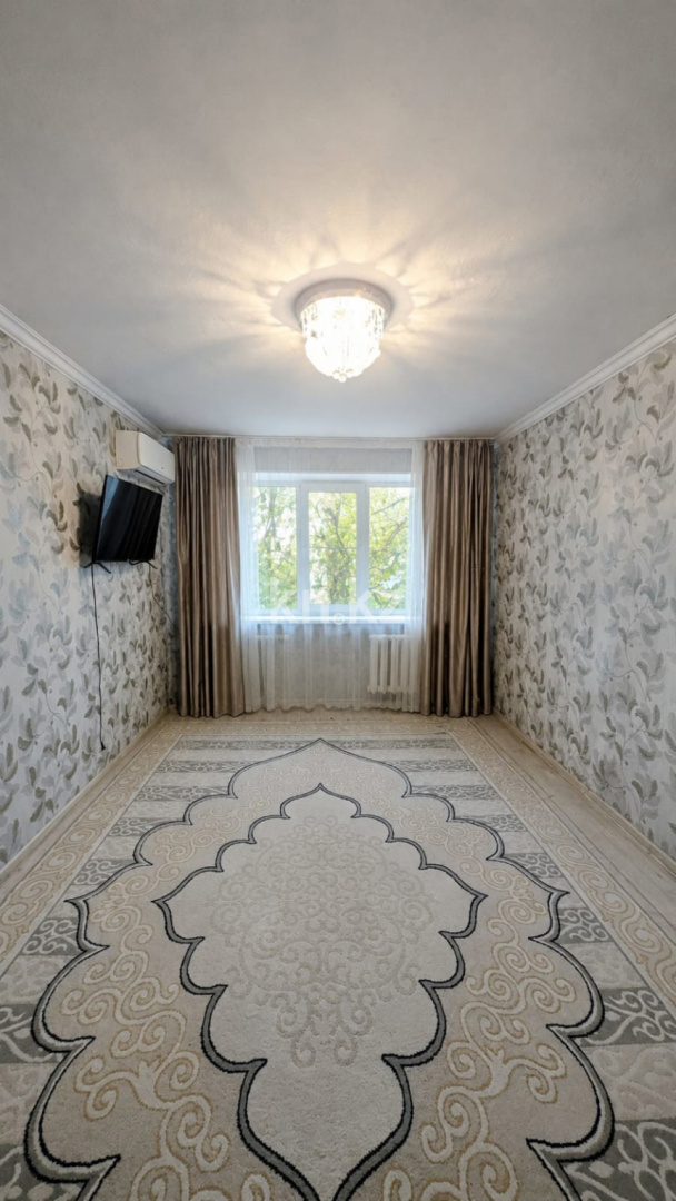 Продажа 3-комнатной квартиры, 63 м² - Продажа жилой и коммерческой недвижимости в Уральске фото 4 из 16