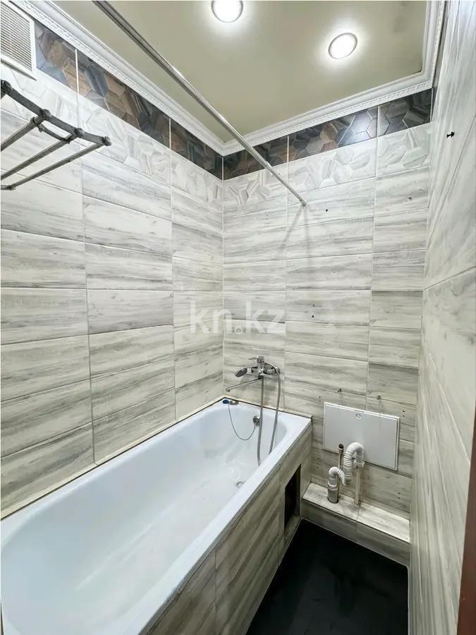Продажа 2-комнатной квартиры, 45 м², мкр-н 16 в Караганде - фото 4