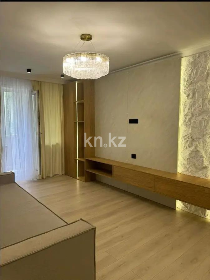 Продажа 2-комнатной квартиры, 45 м², мкр-н 11, дом  12 - Продажа квартир в Казахстане фото 1 из 3