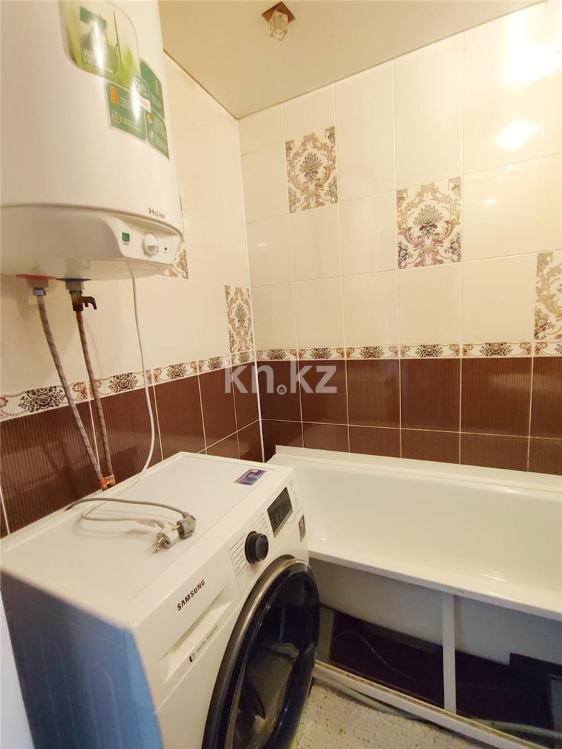 Продажа 3-комнатной квартиры, 66 м², мкр-н Восток-2 - Продажа  трехкомнатных квартир в Караганде фото 14 из 19