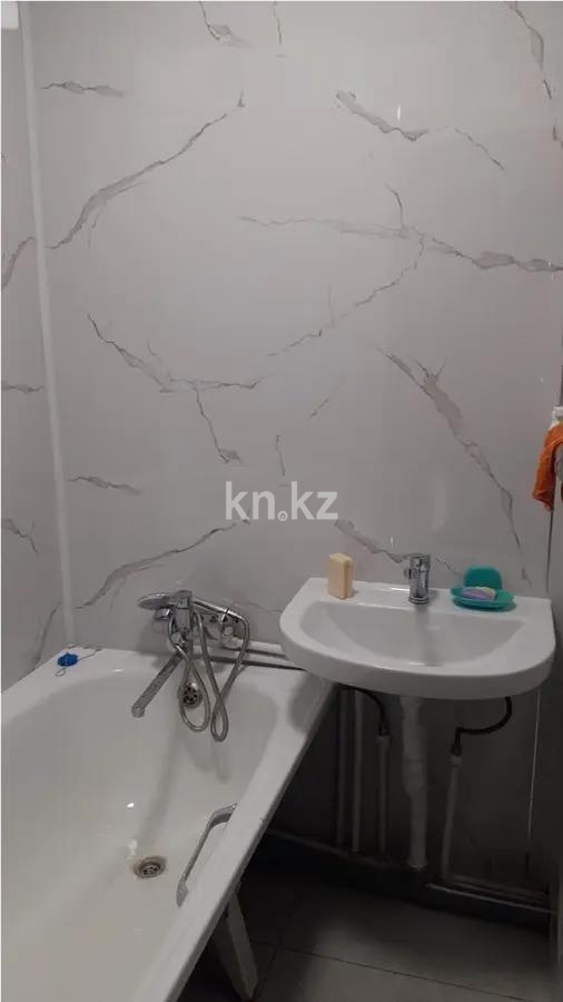 Продажа 3-комнатной квартиры, 61 м², мкр-н 17, дом  56 - Продажа  трехкомнатных квартир в Караганде без посредников фото 5 из 5