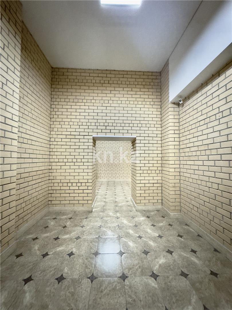 Продажа 5-комнатной квартиры, 217 м², ул. Аманжолова, дом  41 - Продажа  пятикомнатных квартир в Караганде фото 31 из 43