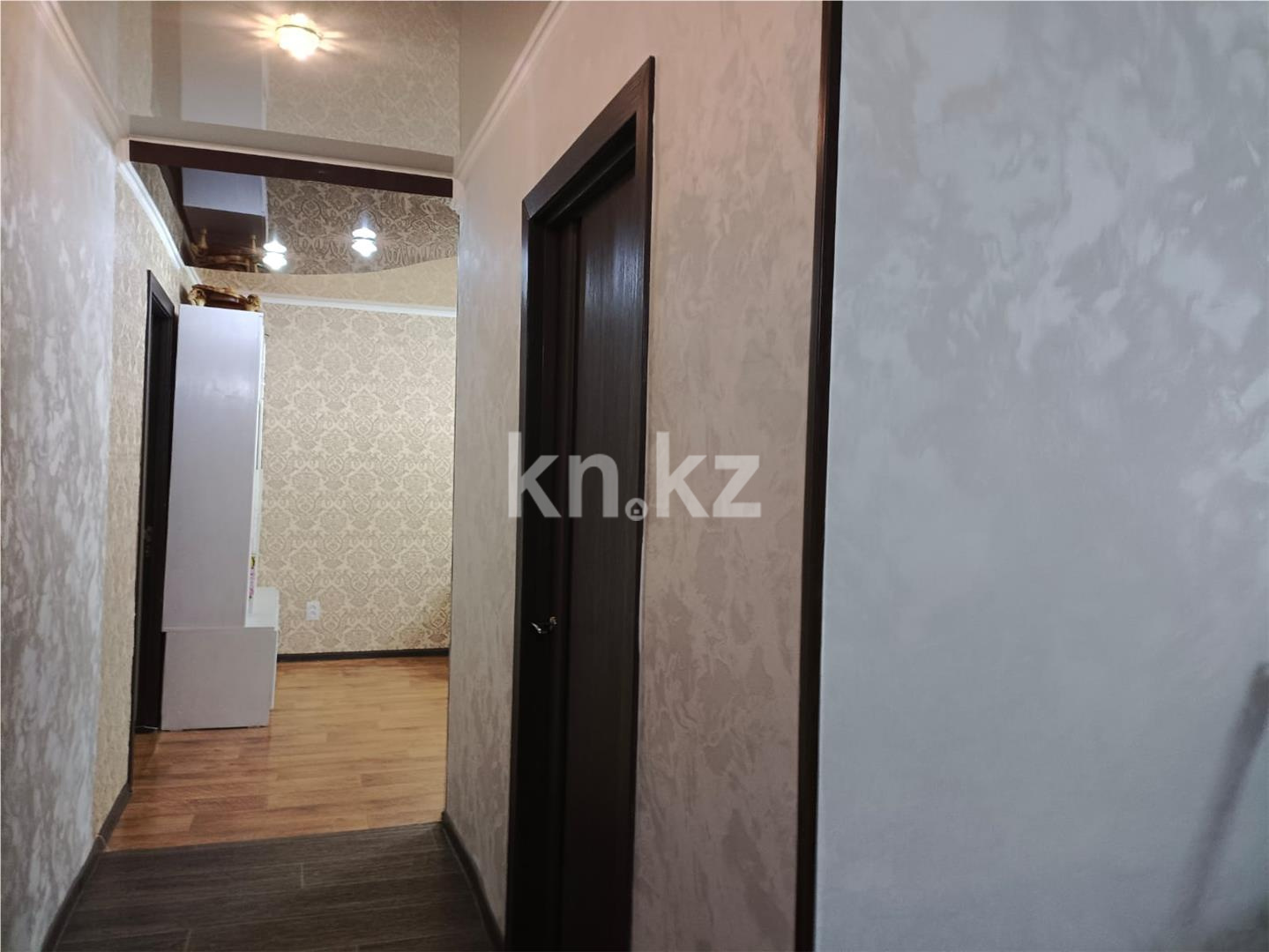 Продажа 3-комнатной квартиры, 63 м², мкр-н 21, дом  25 в Караганде - фото 14