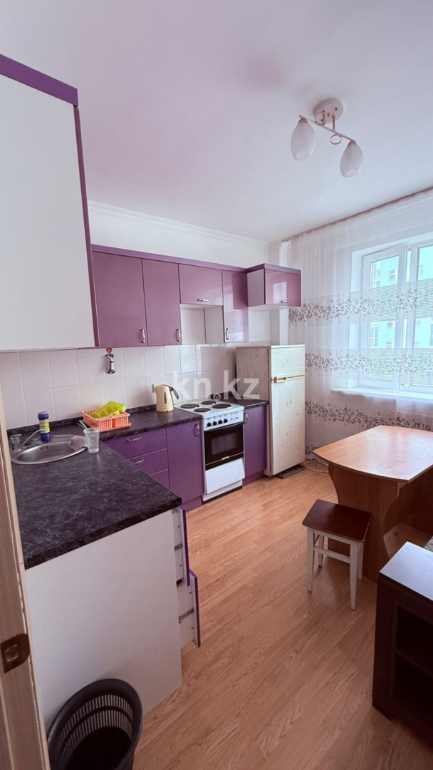 Аренда 1-комнатной квартиры, 40 м², ул. Молдагалиева, дом  4/2 - ул. Айтматова - Аренда квартир помесячно в Казахстане фото 1 из 6