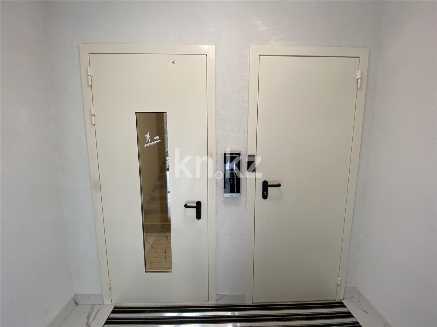 Продажа 3-комнатной квартиры, 66.2 м², ул. Толе би в Астане - фото 11