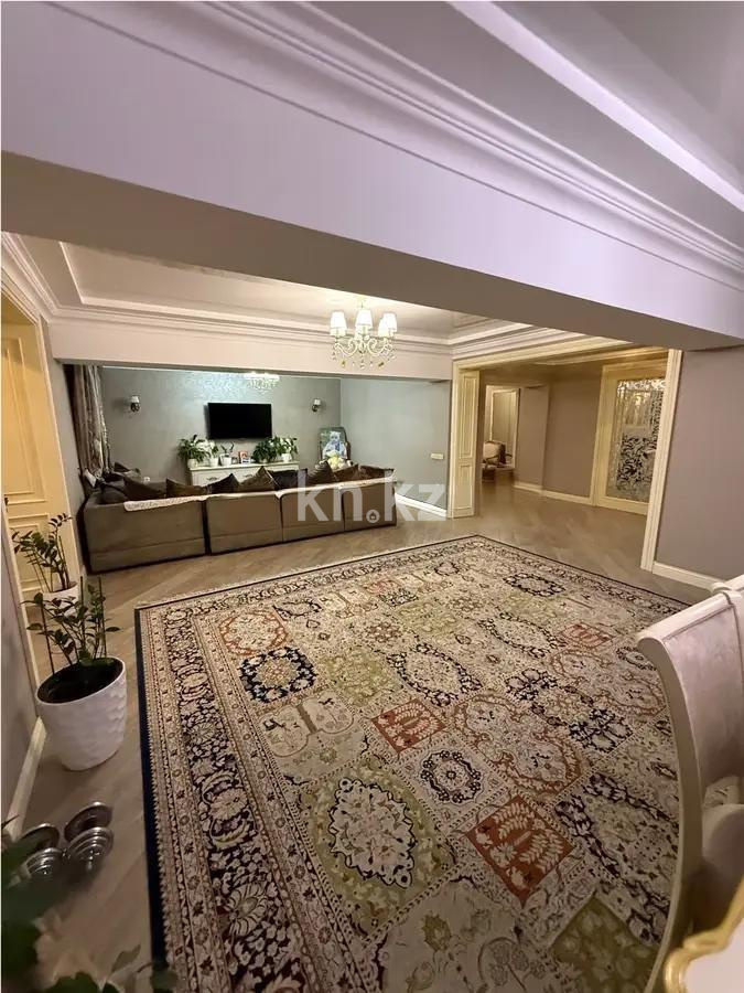 Продажа 3-комнатной квартиры, 200 м², пр. Аль-Фараби, дом  110а - Продажа  трехкомнатных квартир в Алматы с фото фото 1 из 7
