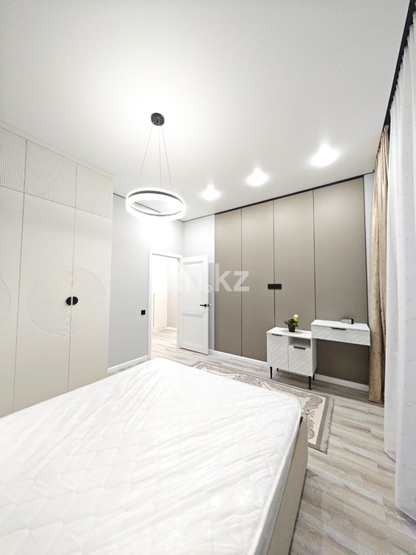 Продажа 2-комнатной квартиры, 61 м², ул. Университетская, дом  18 - Продажа  двухкомнатных квартир в Караганде фото 9 из 19