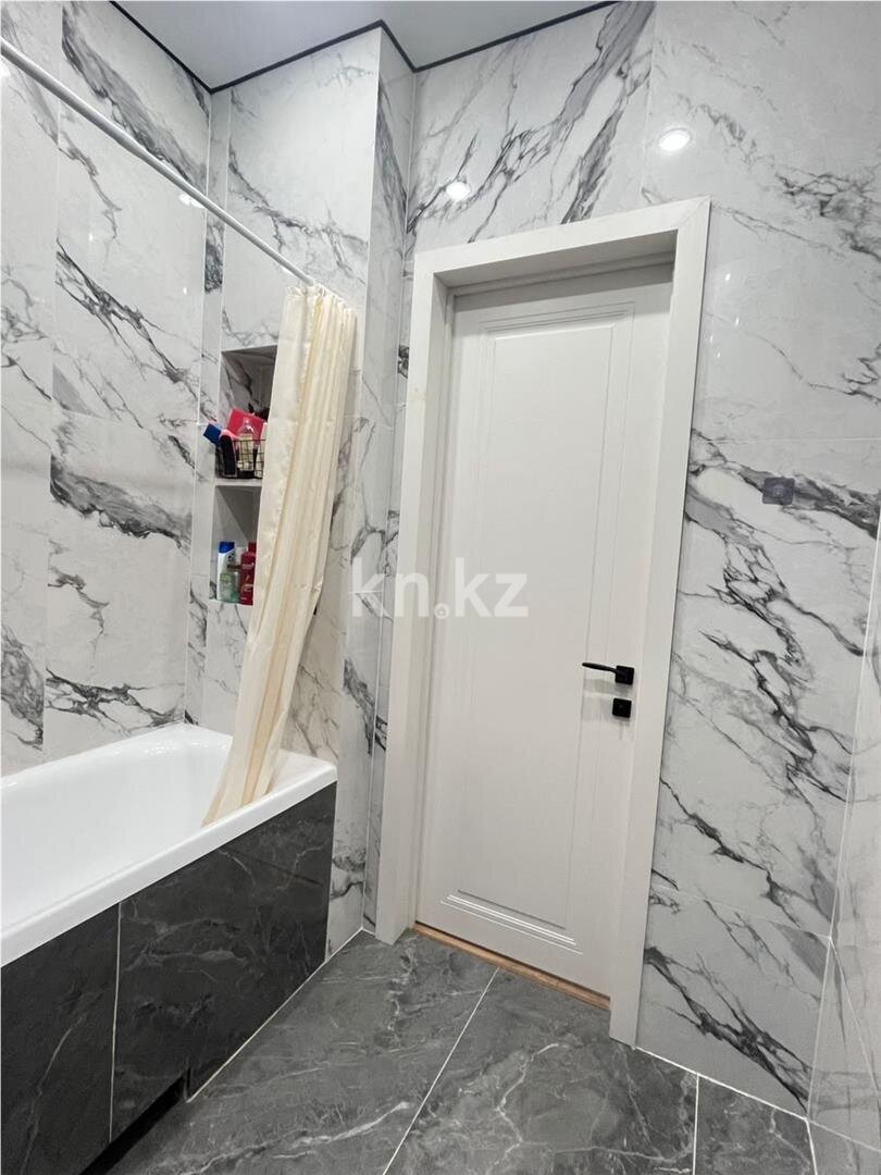 Продажа 3-комнатной квартиры, 74 м² в Караганде - фото 14