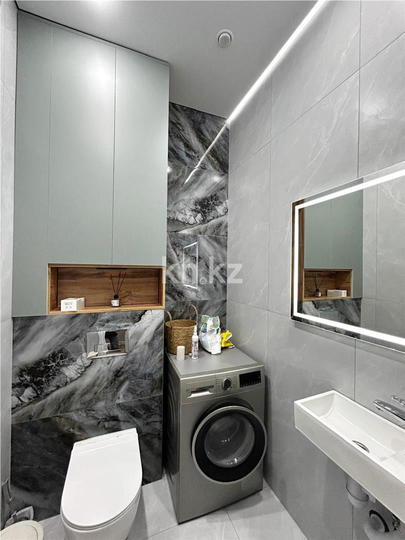 Продажа 3-комнатной квартиры, 83 м², ул. Муканова - Продажа  трехкомнатных квартир в Караганде фото 9 из 14