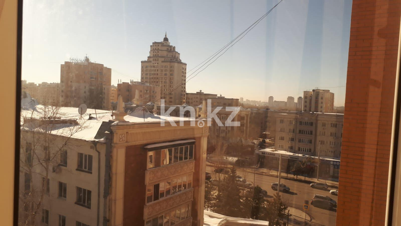 Продажа 4-комнатной квартиры, 180 м², ул. Рамазан, дом  33 в Астане - фото 4