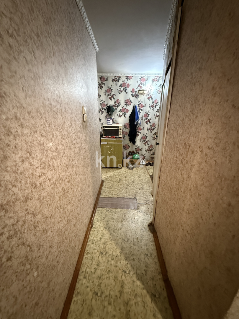 Продажа 3-комнатной квартиры, 47 м², мкр-н 16, дом  5 - Продажа квартир в Караганде фото 12 из 14