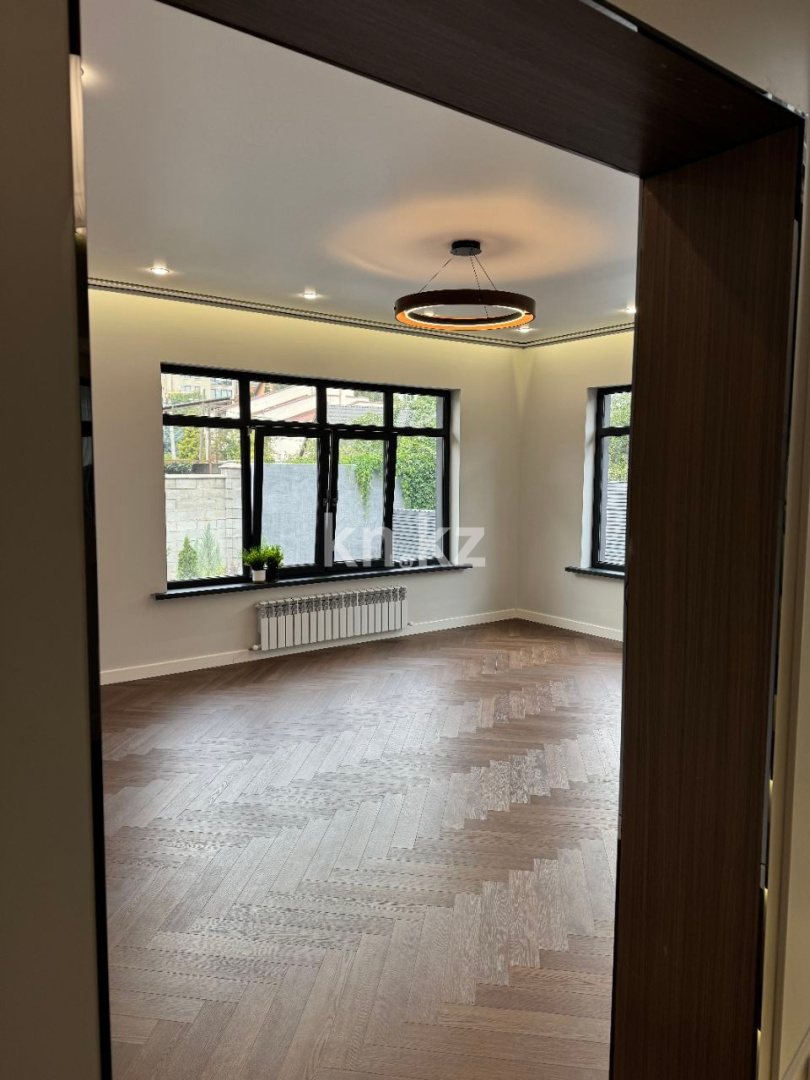 Продажа 7-комнатного дома, 285 м² в Алматы - фото 19