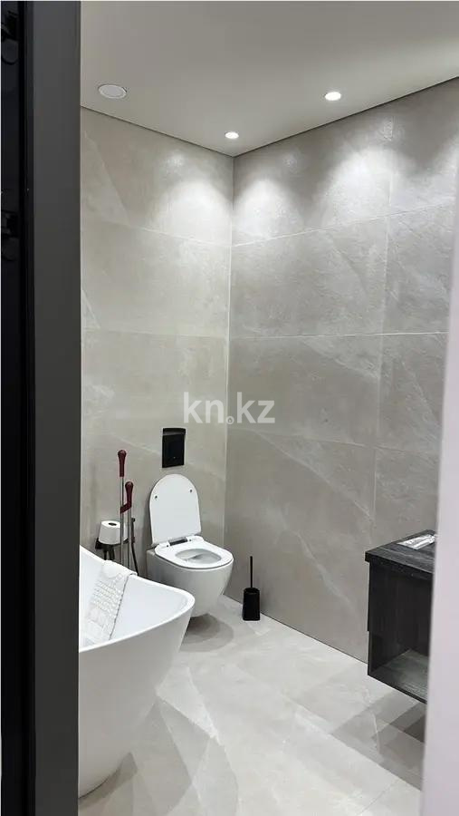 Продажа 3-комнатной квартиры, 125 м² в Алматы - фото 4