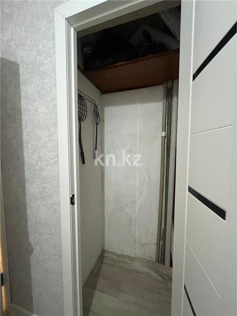 Продажа 2-комнатной квартиры, 49 м², мкр-н Восток-3 в Караганде - фото 9