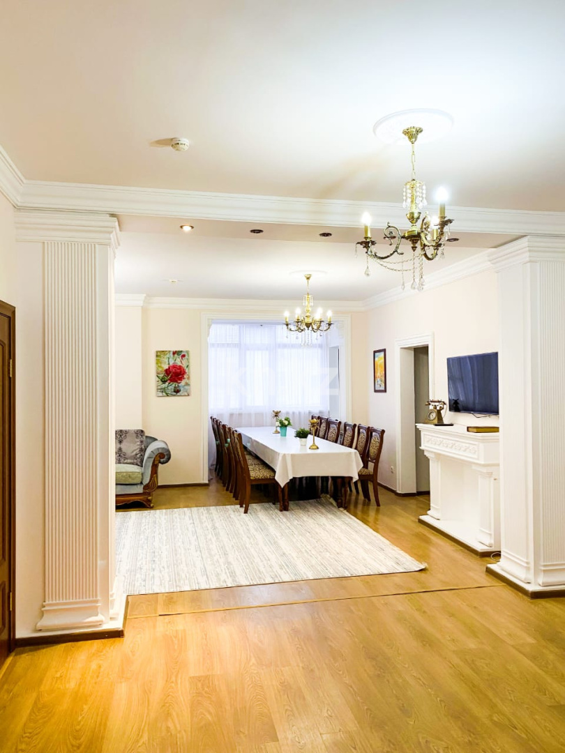 Аренда 3-комнатной квартиры посуточно, 130 м², ул. Кунаева, дом  35/1 - Аренда квартир посуточно в Астане с фото фото 13 из 37