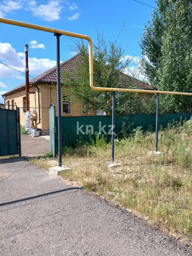 Продажа 4-комнатного дома, 108 м², Достык, дом  17 - Продажа жилой и коммерческой недвижимости в Акмолинской области фото 1 из 12