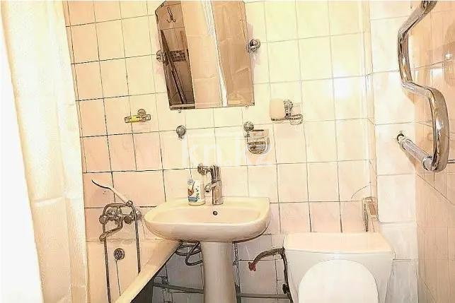 Продажа 2-комнатной квартиры, 42 м² в Алматы - фото 4