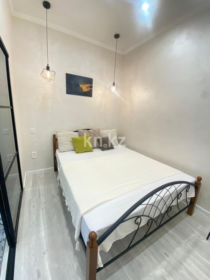 Продажа 2-комнатной квартиры, 44 м², пр. Шахтеров, дом  52б - Продажа квартир в Караганде с фото фото 8 из 16