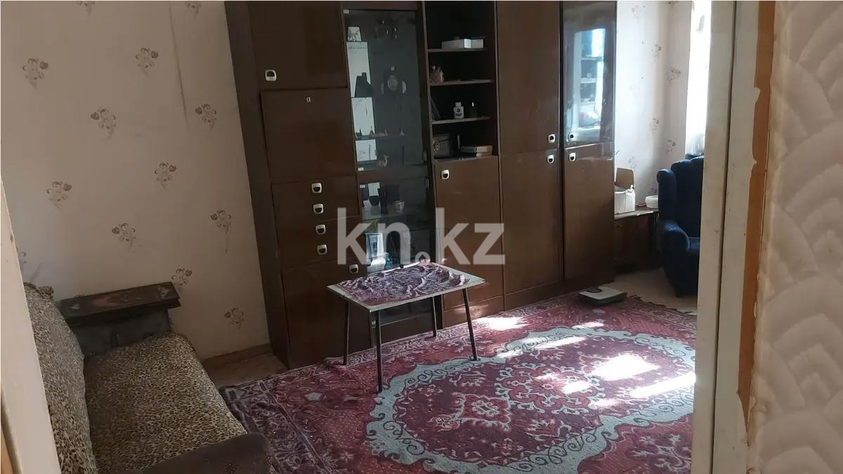Продажа 2-комнатной квартиры, 55 м², ул. Стахановская, дом  22 - Продажа  двухкомнатных квартир в Караганде без посредников с фото фото 1 из 4