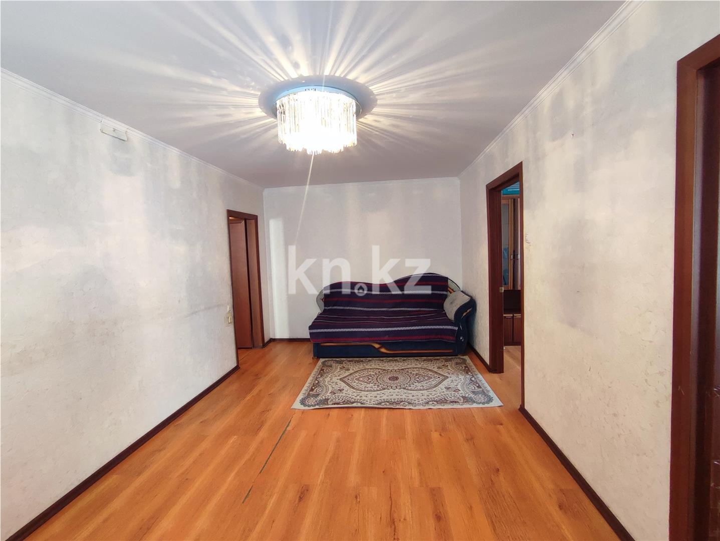 Продажа 3-комнатной квартиры, 49 м² - Продажа трехкомнатных квартир в Караганде - страница 28 фото 2 из 12