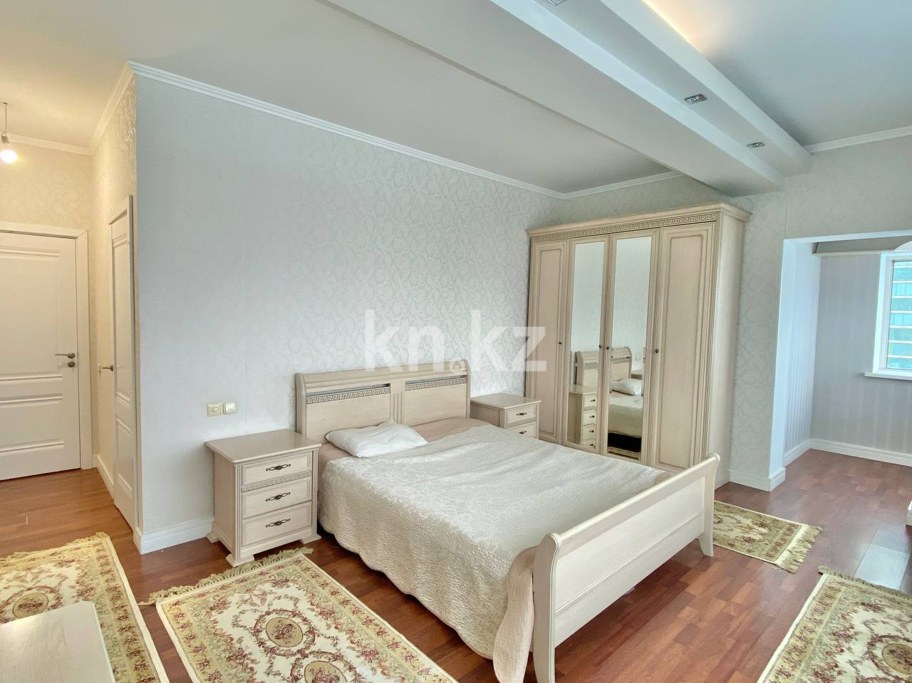 Продажа 2-комнатной квартиры, 85 м², ул. Достык, дом  5 в Астане - фото 3