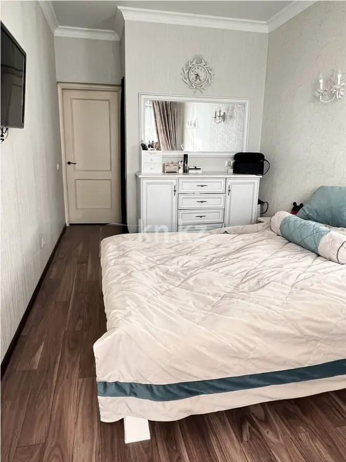 Продажа 3-комнатной квартиры, 105 м², ул. Жарокова, дом  137 - Продажа  трехкомнатных квартир в Алматы фото 1 из 3