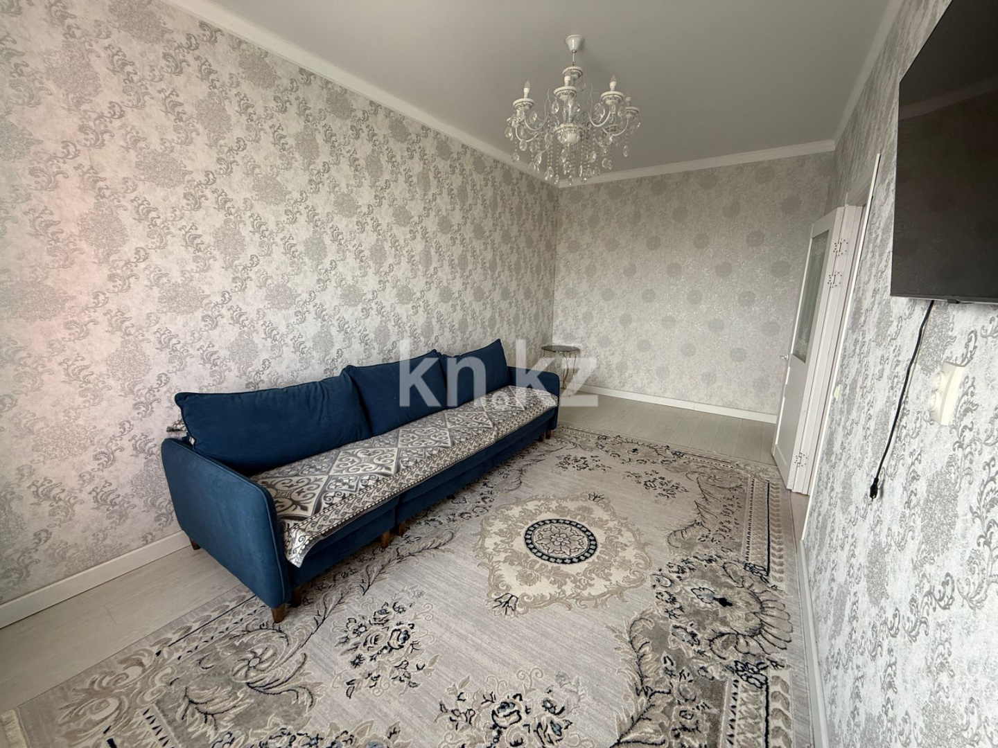 Продажа 3-комнатной квартиры, 68.2 м², ул. Дюсембекова, дом  44/2 - Продажа  трехкомнатных квартир в Караганде фото 1 из 15