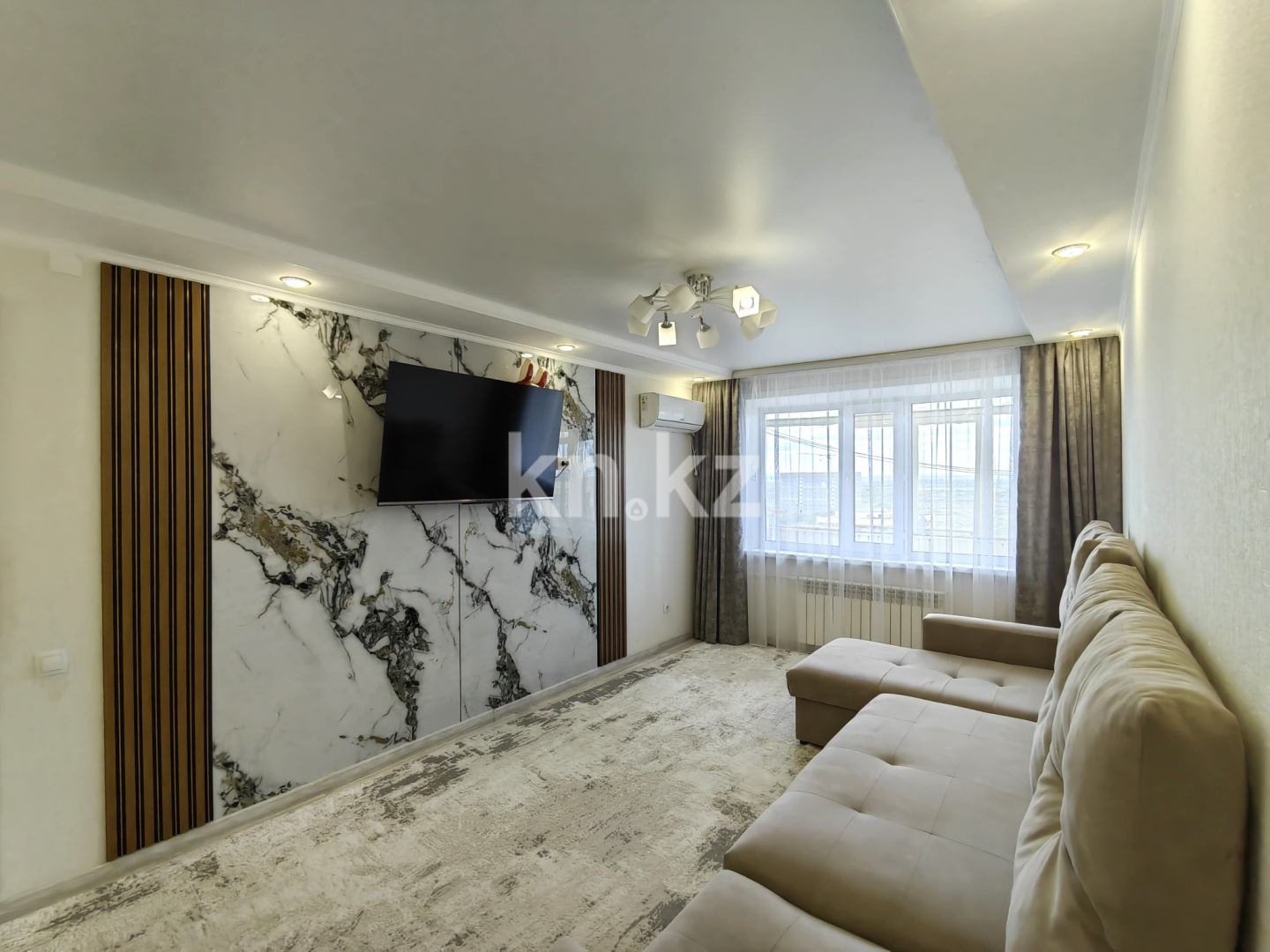 Продажа 3-комнатной квартиры, 69 м², ул. Университетская, дом  19 - Продажа  трехкомнатных квартир в Караганде с фото фото 1 из 37
