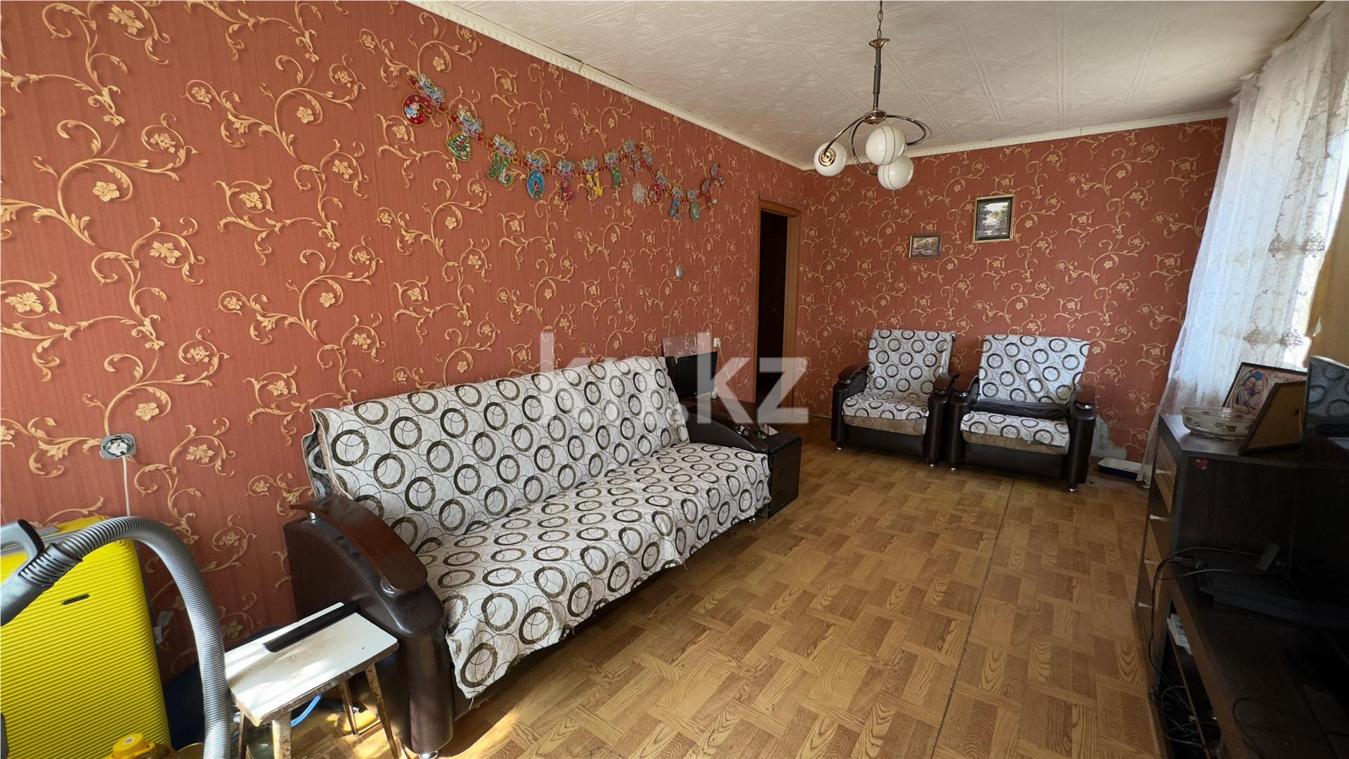 Продажа 3-комнатной квартиры, 61 м², мкр-н 7-й - Продажа  трехкомнатных квартир в Темиртау фото 1 из 14