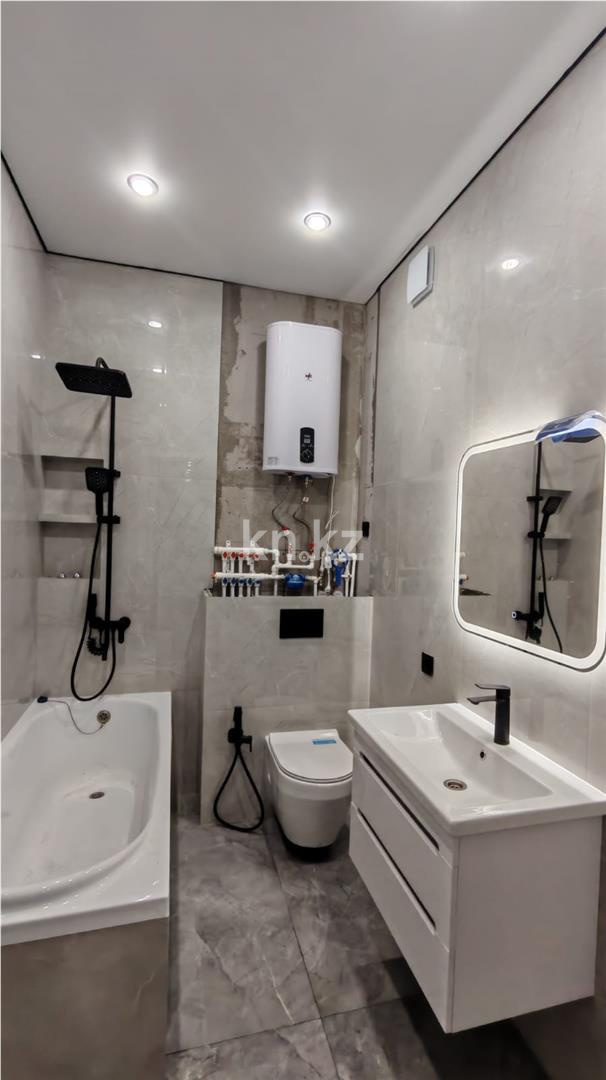 Продажа 2-комнатной квартиры, 62 м², 137 учетный квартал - Продажа квартир в Караганде фото 8 из 12