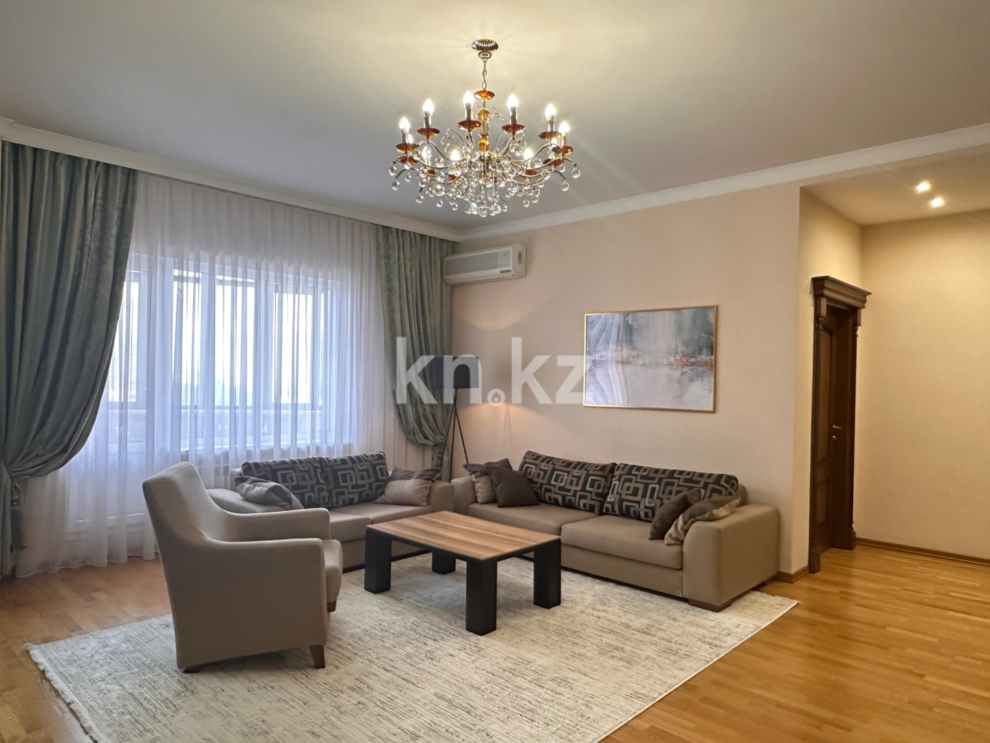Аренда 4-комнатной квартиры, 120 м² в Астане