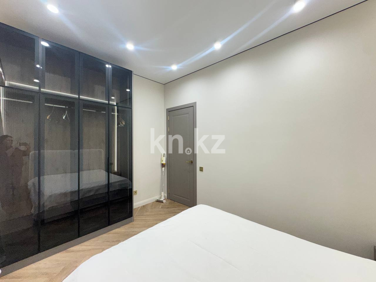 Аренда 2-комнатной квартиры, 55 м², ул. Достык, дом  8 - район Байтерека - Аренда квартир помесячно в Казахстане фото 11 из 26