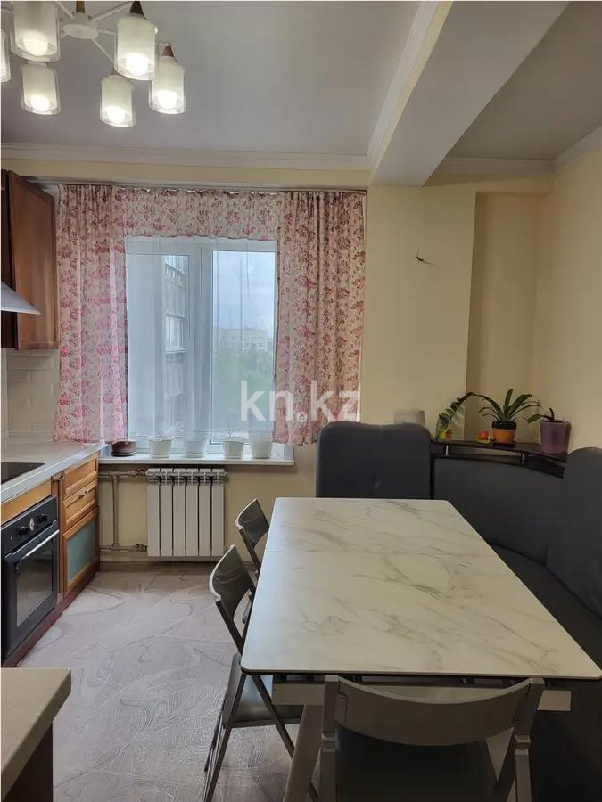 Продажа 4-комнатной квартиры, 87 м², мкр-н Аксай-2, дом  13А в Алматы - фото 3