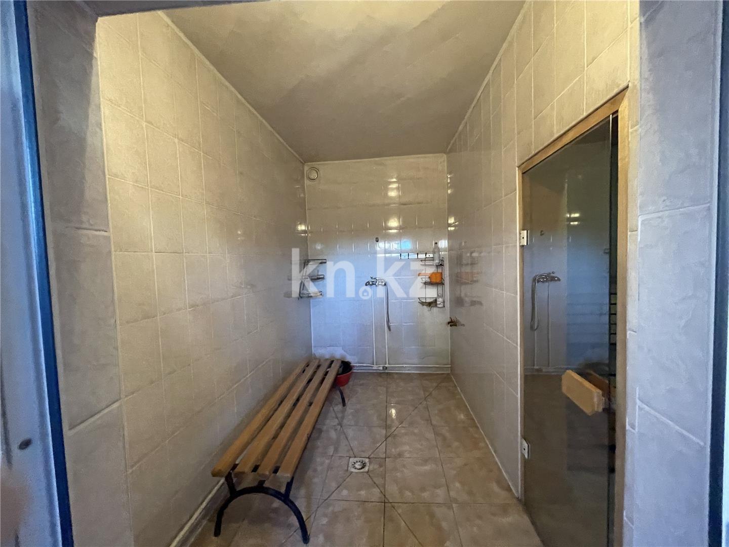 Продажа 7-комнатного дома, 461.6 м², ул. Кажибекова - Продажа домов, коттеджей в Казахстане фото 27 из 35